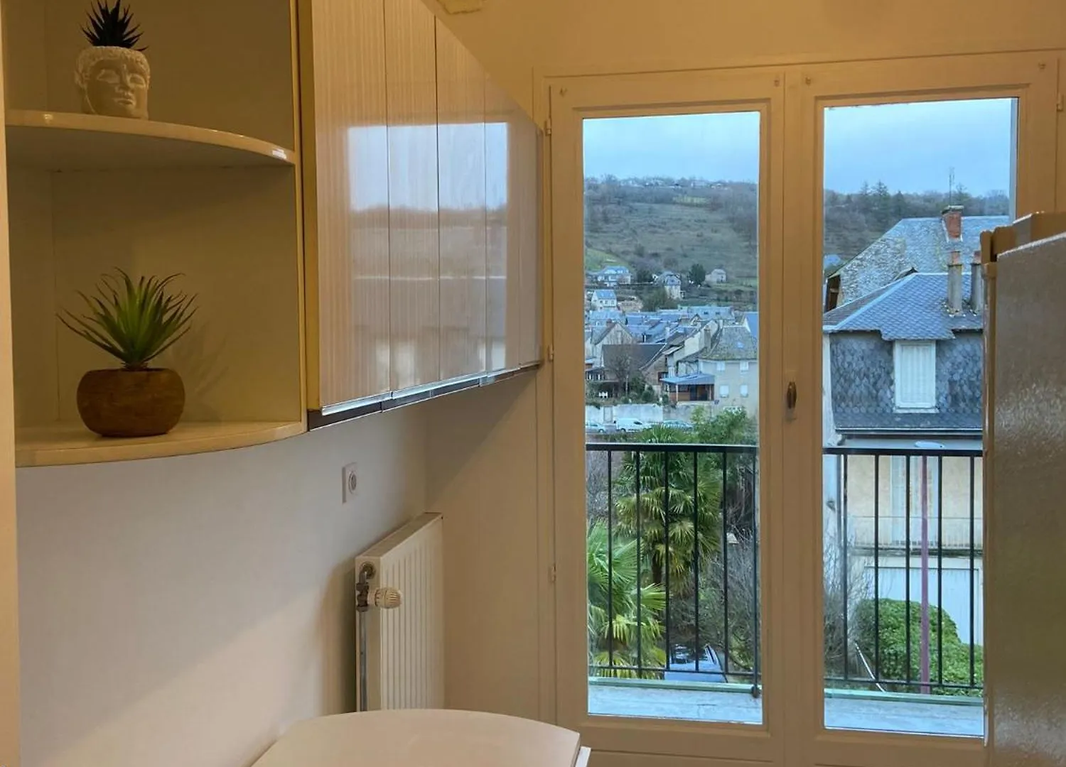 2 Espalion Superbe Appartement Hyper Centre Ville 0*,